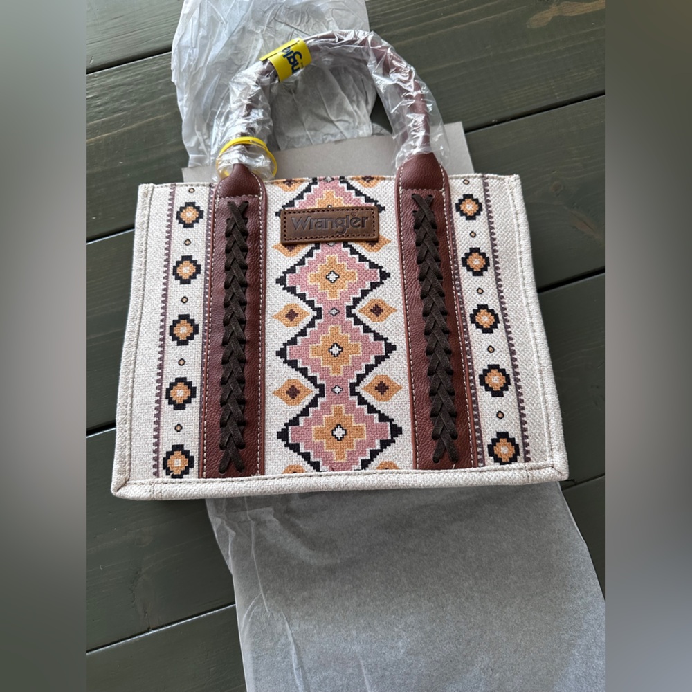 Wrangler Southwestern Tote Handbag - Picture 11 of 15